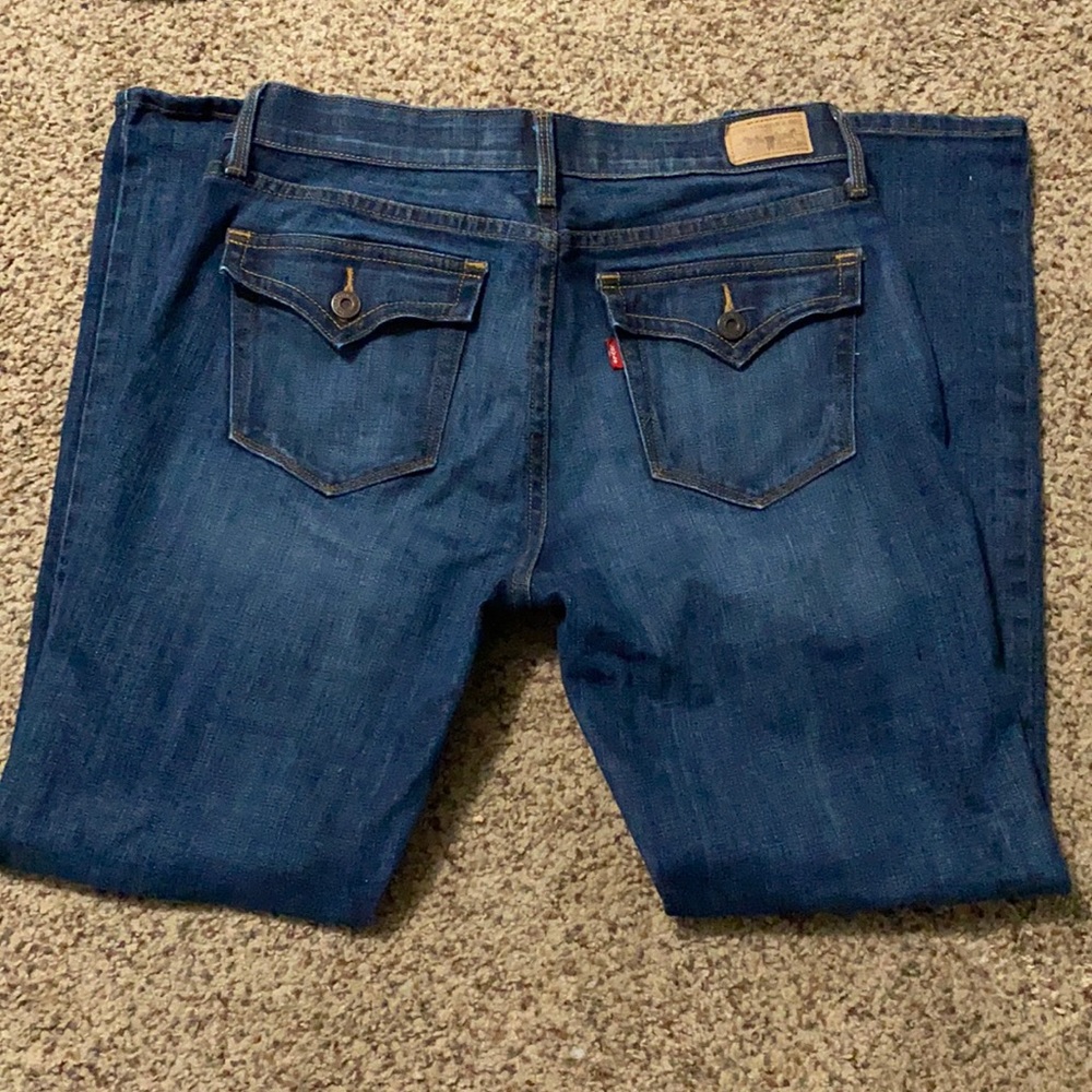 levi’s straight leg jeans